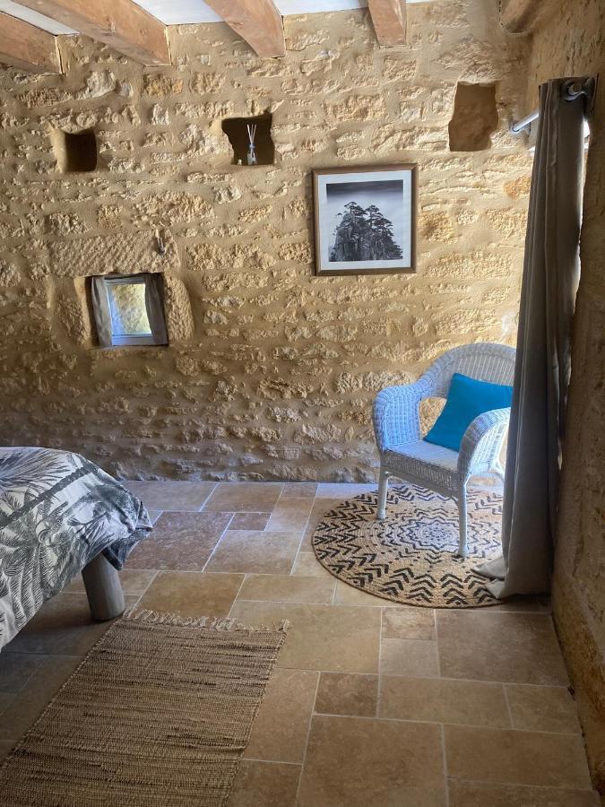 Sainte-Nathalène Logis Des 4 Fees Et Son Bain Nordique 빌라 외부 사진