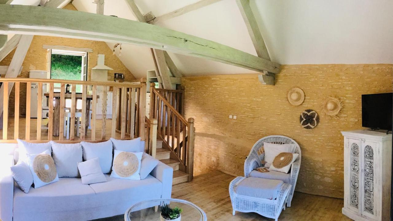 Sainte-Nathalène Logis Des 4 Fees Et Son Bain Nordique 빌라 외부 사진